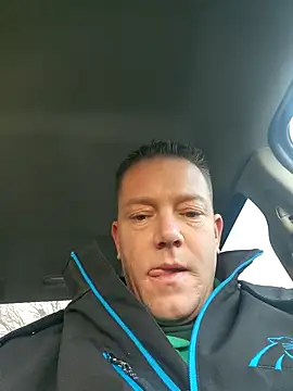 Snapshot of Bigtater1999 chatting on 12-16-25, 12:43 Bigtater1999 online show from 12-16-25, 12:43