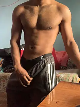 Snapshot of Vampire_xoxo chatting on 12-24-24, 06:44 Vampire xoxo online show from 12-24-24, 06:44