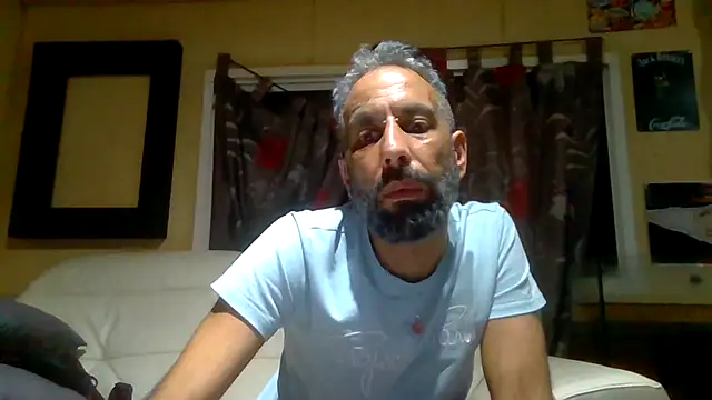 Snapshot of arrow13680 chatting on 03-07-26, 08:39 arrow13680 online show from 03-07-26, 08:39