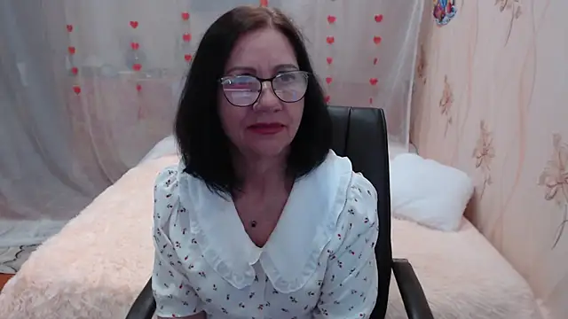Snapshot of OlgaHottie chatting on 03-13-25, 09:10 OlgaHottie online show from 03-13-25, 09:10