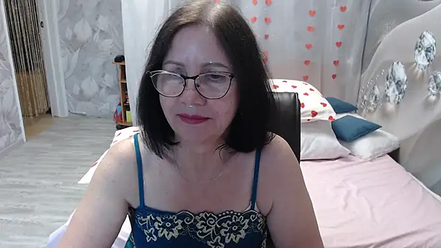 Snapshot of OlgaHottie chatting on 05-15-26, 10:50 OlgaHottie online show from 05-15-26, 10:50