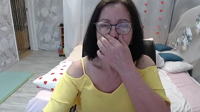 Snapshot of OlgaHottie chatting on 05-19-26, 01:56 OlgaHottie online show from 05-19-26, 01:56