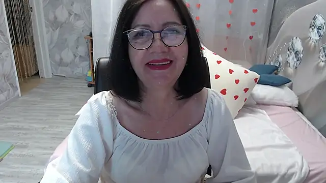 Snapshot of OlgaHottie chatting on 06-07-26, 11:41 OlgaHottie online show from 06-07-26, 11:41