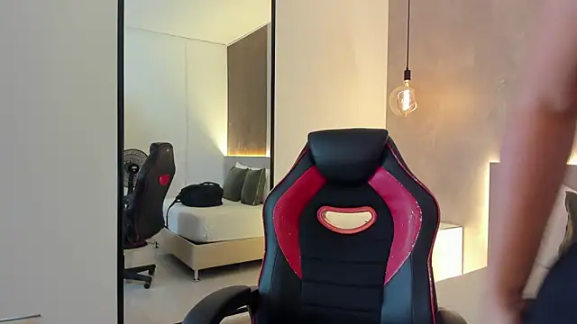 Snapshot of alma_fenix chatting on 11-08-25, 12:27 alma fenix online show from 11-08-25, 12:27