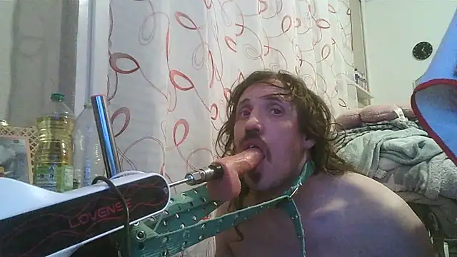 cyril020202 online show from 12-14-25, 01:22