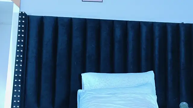 hotlatinateacher online show from 02-09-26, 06:56