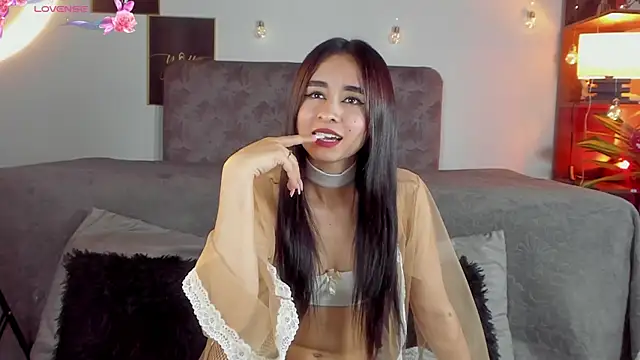 Snapshot of angelinepossy chatting on 01-02-25, 09:07 angelinepossy online show from 01-02-25, 09:07