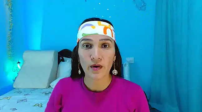 Snapshot of venus_swet_ chatting on 02-08-25, 12:38 venus swet  online show from 02-08-25, 12:38