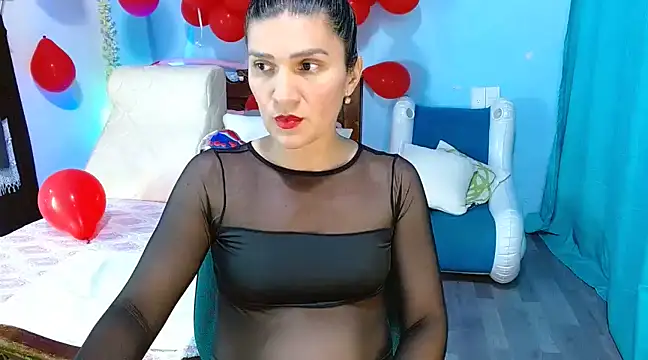 Snapshot of venus_swet_ chatting on 02-20-25, 01:36 venus swet  online show from 02-20-25, 01:36