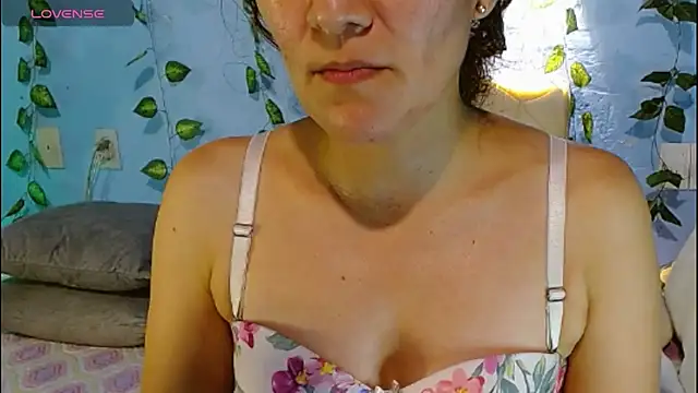 venus swet  online show from 06-14-26, 12:41