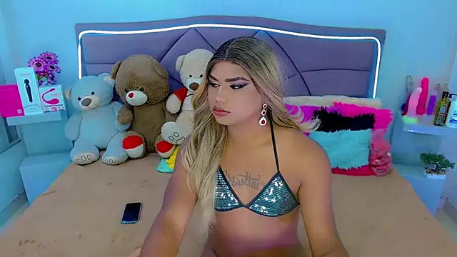 Snapshot of party_duo_trans chatting on 09-13-25, 11:43 party duo trans online show from 09-13-25, 11:43