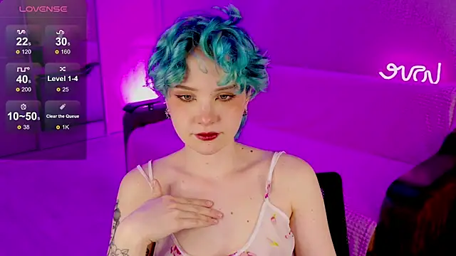 School Love online show from 02-10-25, 01:11