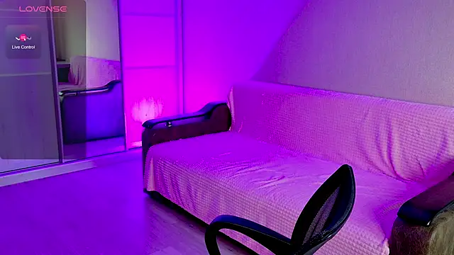 School Love online show from 03-12-25, 01:08