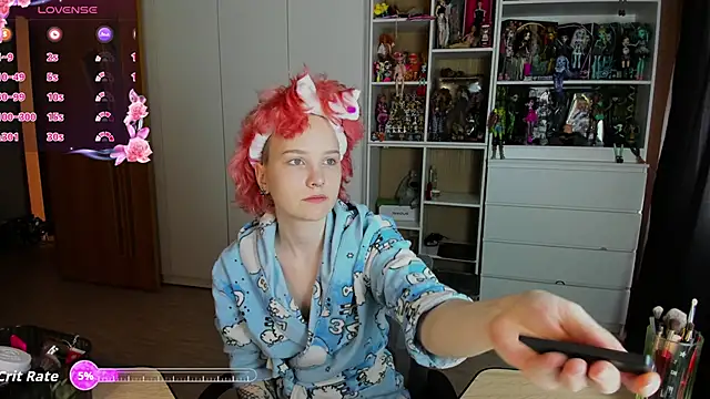 School Love online show from 04-24-26, 07:22