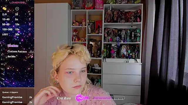School Love online show from 07-27-26, 09:49