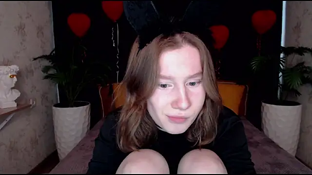 EnigmaSee online show from 03-10-25, 01:34