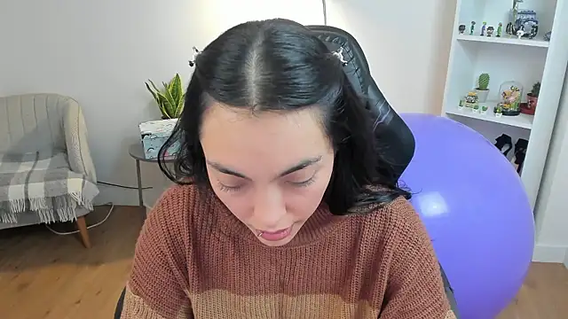  BellaEvans  online show from 01-09-26, 05:43