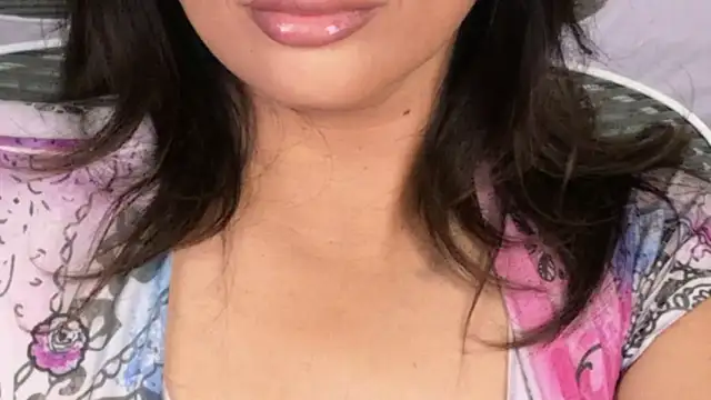 xprettysmilex online show from 04-15-26, 07:58