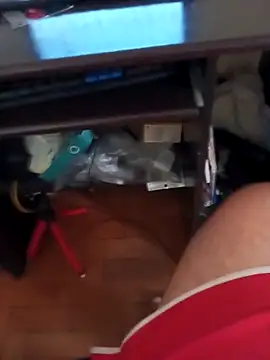 Snapshot of lobomisterioso13 chatting on 10-15-25, 11:43 lobomisterioso13 online show from 10-15-25, 11:43