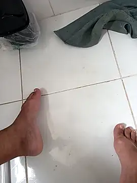 lobomisterioso13 online show from 02-12-26, 11:38