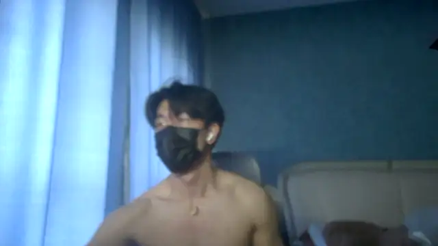 Snapshot of wuzhimao0207 chatting on 05-31-26, 04:42 wuzhimao0207 online show from 05-31-26, 04:42