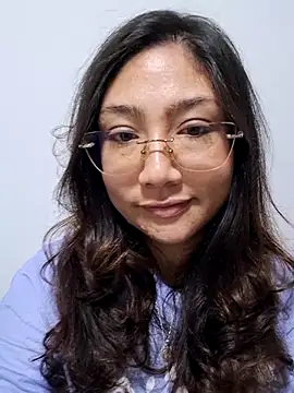 Mia Ruiz online show from 11-02-25, 02:14