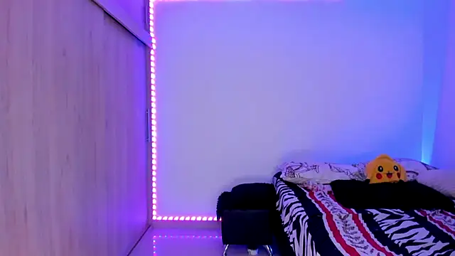 aldrinwhite online show from 02-09-26, 04:11