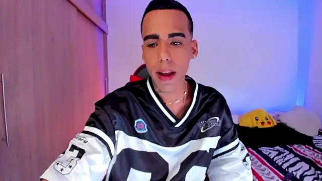 aldrinwhite online show from 02-27-26, 06:52