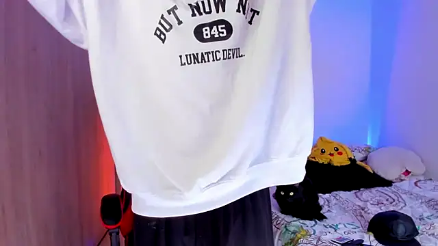 aldrinwhite online show from 03-21-26, 04:43