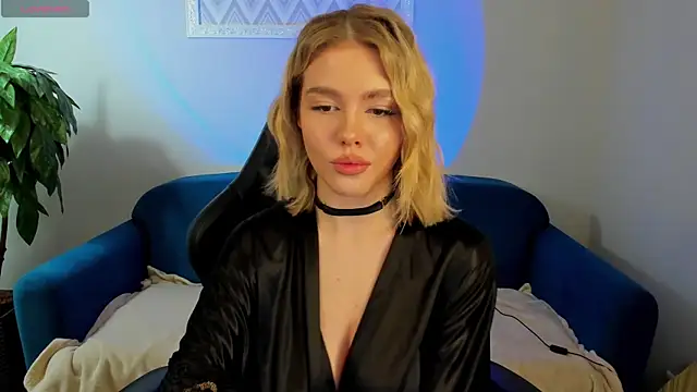 Anna Robinson online show from 03-16-25, 09:58