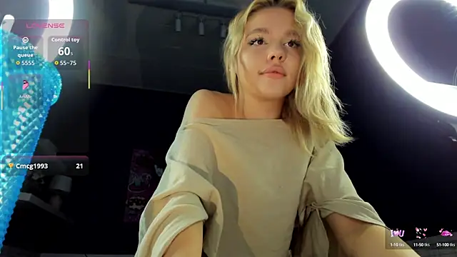 Anna Robinson online show from 09-11-25, 01:28