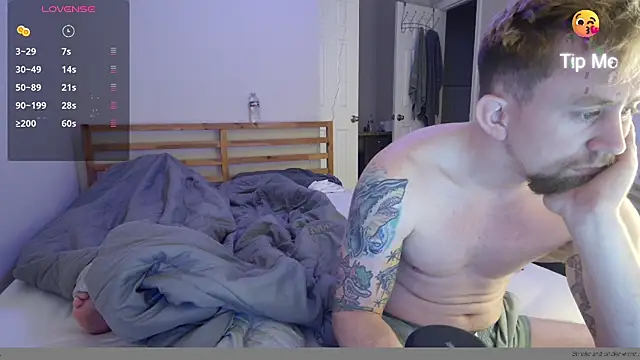 Snapshot of jakespits996 chatting on 12-04-24, 01:09 jakespits996 online show from 12-04-24, 01:09