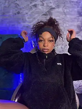 Melany Williams online show from 03-27-26, 01:00