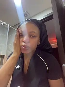 Snapshot of Melany_Williams chatting on 05-21-26, 02:13 Melany Williams online show from 05-21-26, 02:13