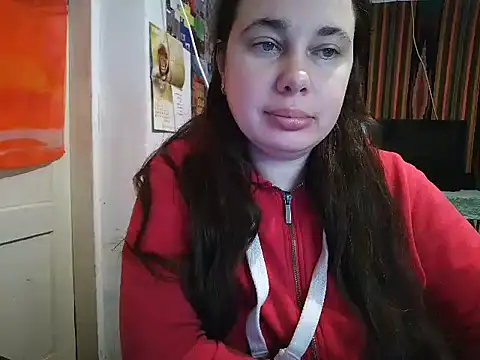 Cora Maro online show from 11-24-25, 01:05