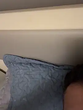 Snapshot of nnobrega chatting on 10-27-25, 10:41 nnobrega online show from 10-27-25, 10:41