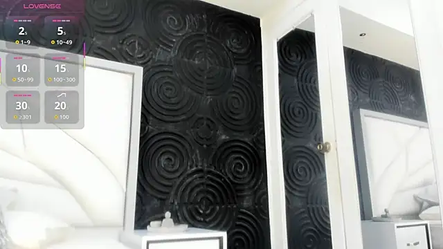 AbigailWilliams  online show from 11-19-25, 11:10