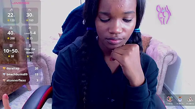 Snapshot of cattalheya chatting on 11-23-25, 12:32 cattalheya online show from 11-23-25, 12:32