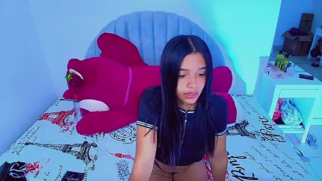 charlotte 0309 online show from 12-02-25, 11:11