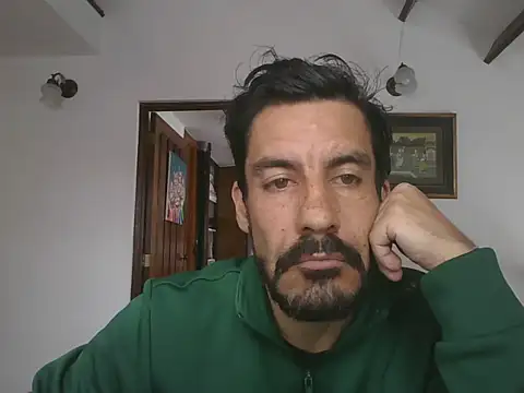 elkike1980 online show from 06-04-26, 02:01