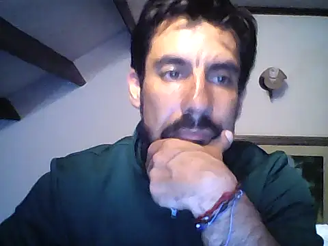 elkike1980 online show from 06-06-26, 02:05
