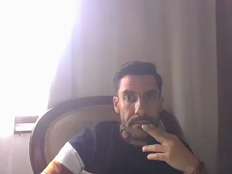 elkike1980 online show from 07-27-26, 05:53