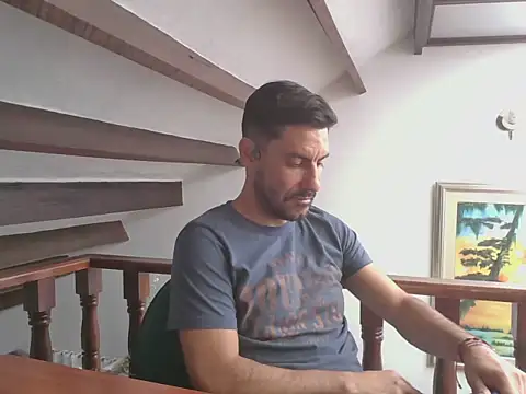 elkike1980 online show from 07-28-26, 03:43