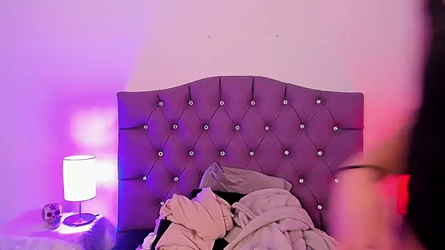 Nyx nayla online show from 01-05-25, 08:31