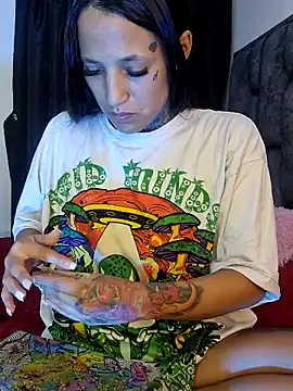 Snapshot of Nicole420squirt chatting on 12-12-24, 03:43 Nicole420squirt online show from 12-12-24, 03:43