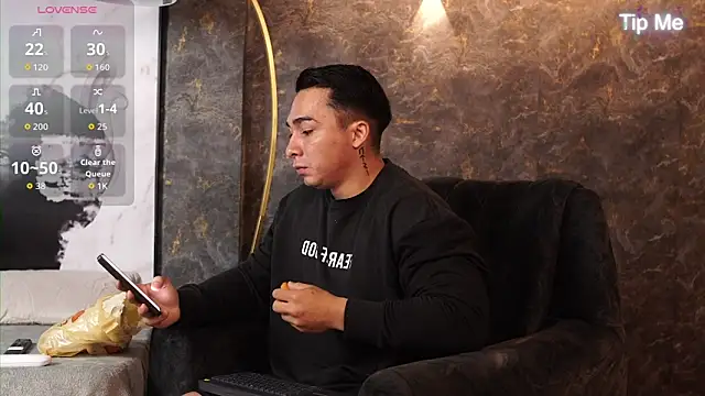 Ryan Hunt online show from 12-03-25, 12:14