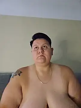 Snapshot of DevilDahm chatting on 06-29-26, 01:56 DevilDahm online show from 06-29-26, 01:56