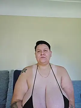 Snapshot of DevilDahm chatting on 07-23-26, 12:03 DevilDahm online show from 07-23-26, 12:03