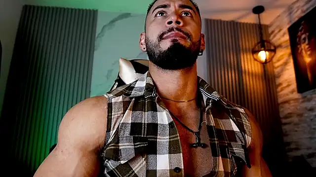 Snapshot of jaxon_colton chatting on 11-24-25, 02:33 jaxon colton online show from 11-24-25, 02:33