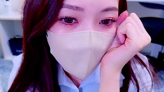 oxo yuna oxo online show from 12-04-24, 11:30